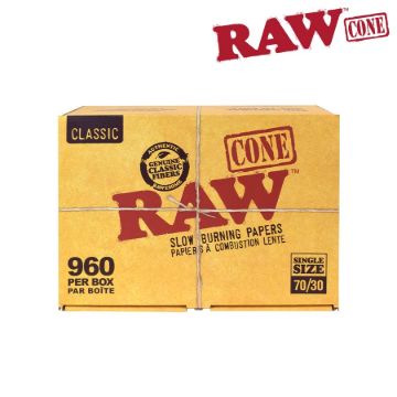Picture of RAW CLASSIC  PRE-ROLLED CONES 70/30mm